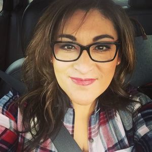 Meet your Posher, Leticia